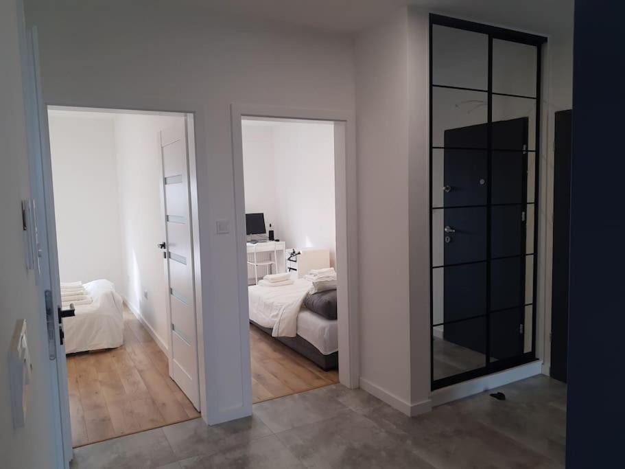 New Apartment Wolynska - Przestronny, Z Widokiem, Czysto, Parking, Balkon 热舒夫 外观 照片